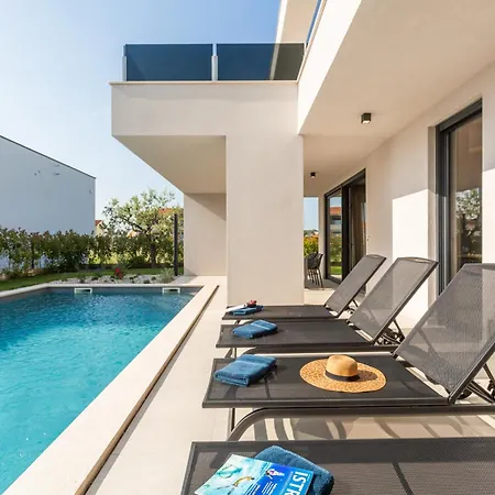 Willa Mattia By Seeadria Agency *