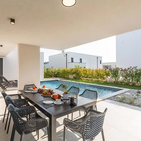 Mattia By Seeadria Agency Willa