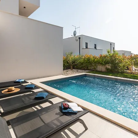 Willa Mattia By Seeadria Agency *