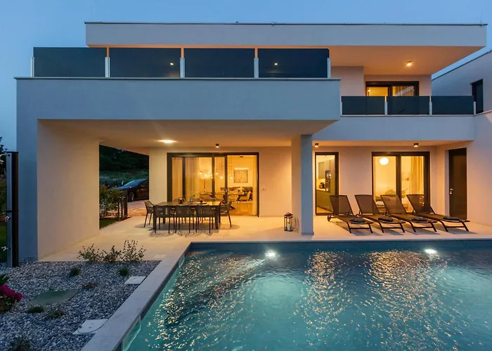 Mattia By Seeadria Agency Bužinija