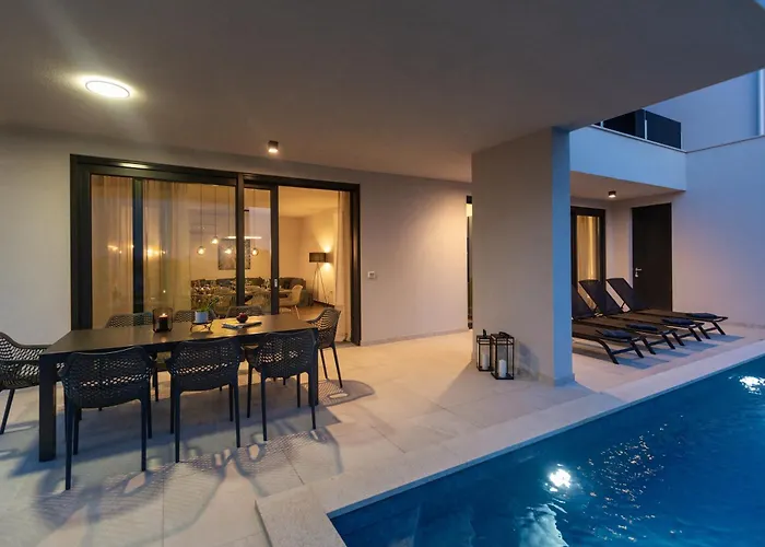 Mattia By Seeadria Agency *