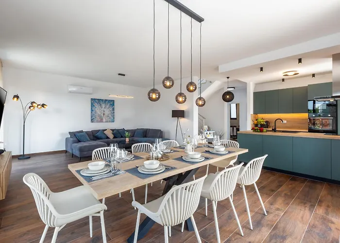 Mattia By Seeadria Agency Bužinija