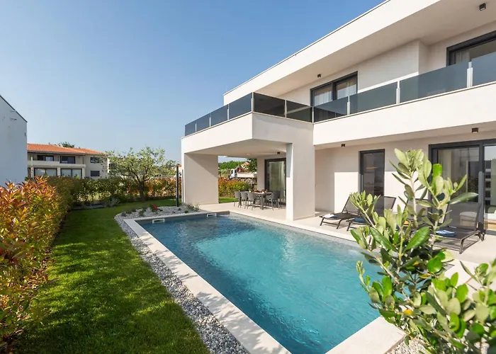 Mattia By Seeadria Agency Bužinija